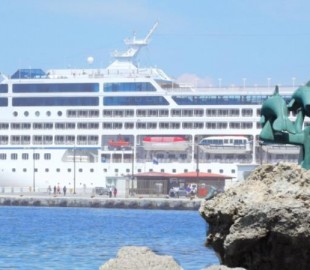 The Azamara Quest from the harbour